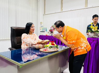 สืบสานวัฒนธรรมเทศกาลสงกรานต์สรงน้ำพระและรดน้ำขอพรสหกรณ์จังหวัดระยอง ... พารามิเตอร์รูปภาพ 2